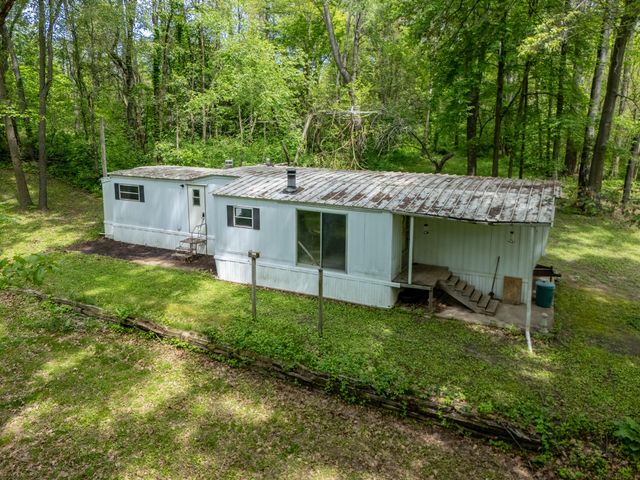 4511 Waldorf Road, Hope Twp, MI 49046