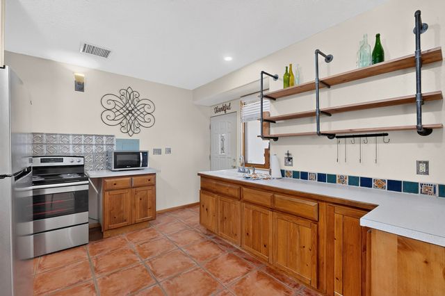 3660 Nm 41, Stanley, NM 87056