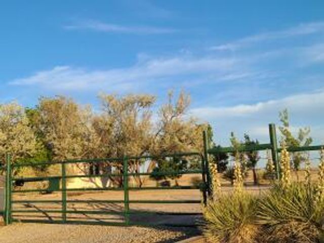 3660 Nm 41, Stanley, NM 87056