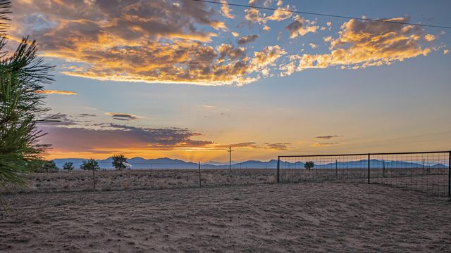 3660 Nm 41, Stanley, NM 87056