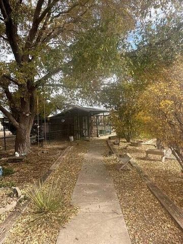 3660 Nm 41, Stanley, NM 87056