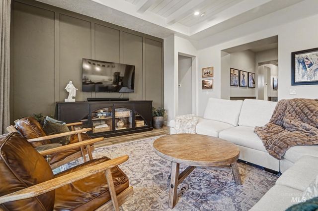 18357 N Burnt Car Way, Boise, ID 83714