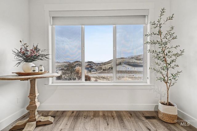 18357 N Burnt Car Way, Boise, ID 83714