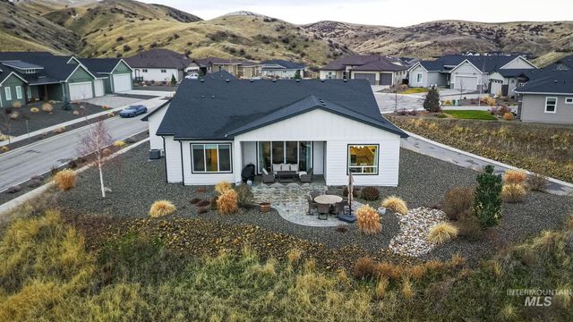 18357 N Burnt Car Way, Boise, ID 83714