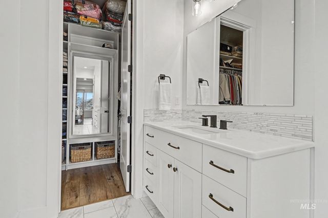 18357 N Burnt Car Way, Boise, ID 83714