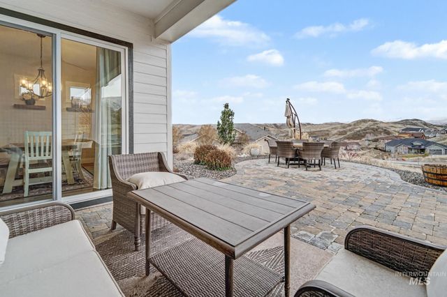 18357 N Burnt Car Way, Boise, ID 83714