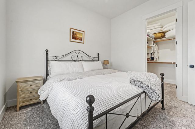 18357 N Burnt Car Way, Boise, ID 83714