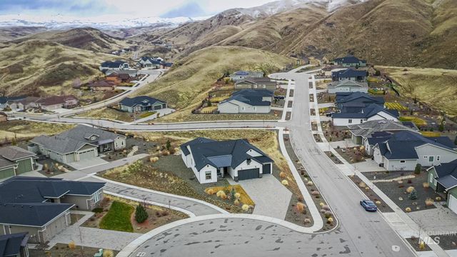 18357 N Burnt Car Way, Boise, ID 83714