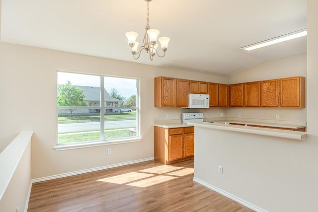 210 Carol Ave, Leander, TX 78641