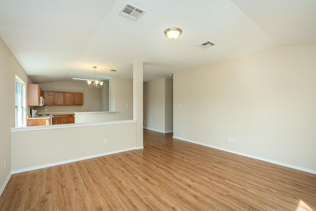 210 Carol Ave, Leander, TX 78641