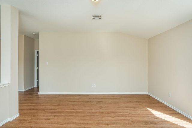 210 Carol Ave, Leander, TX 78641