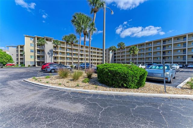 3531 LAKE BAYSHORE DRIVE J106, Bradenton, FL 34205