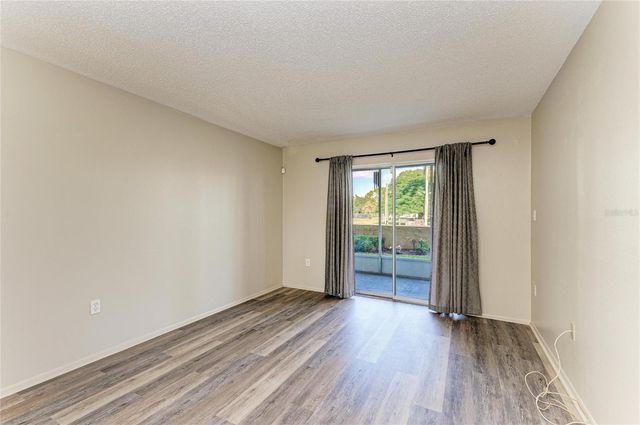 3531 LAKE BAYSHORE DRIVE J106, Bradenton, FL 34205