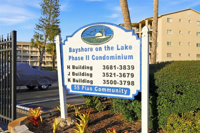3531 LAKE BAYSHORE DRIVE J106, Bradenton, FL 34205
