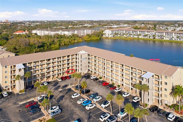3531 LAKE BAYSHORE DRIVE J106, Bradenton, FL 34205