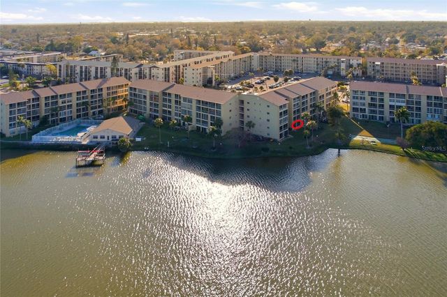 3531 LAKE BAYSHORE DRIVE J106, Bradenton, FL 34205