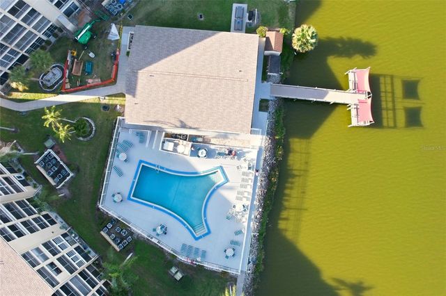3531 LAKE BAYSHORE DRIVE J106, Bradenton, FL 34205