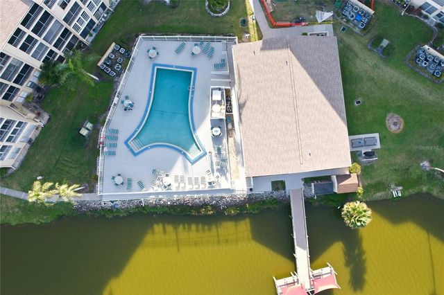 3531 LAKE BAYSHORE DRIVE J106, Bradenton, FL 34205