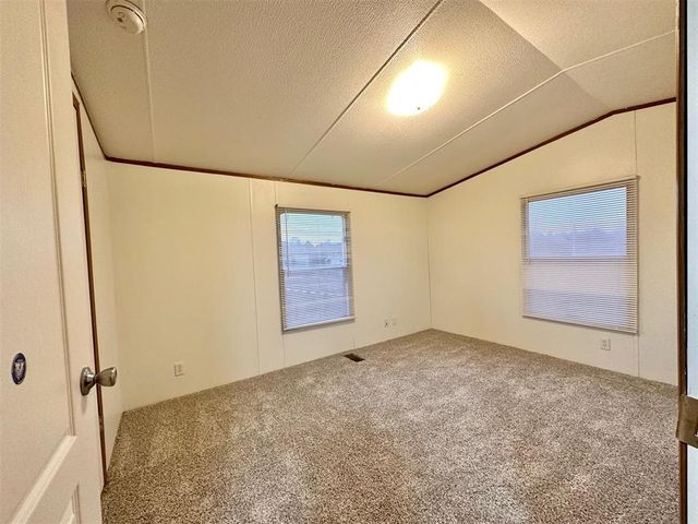 1040 County Street 2983, Blanchard, OK 73010