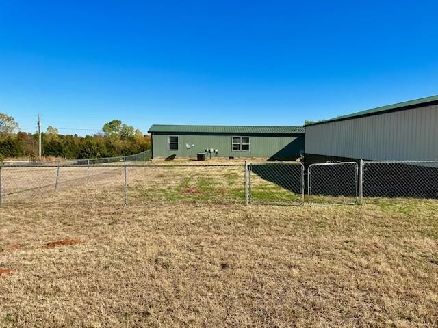 1040 County Street 2983, Blanchard, OK 73010