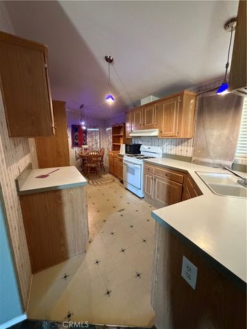 4821 Blue Grass, Phelan, CA 92371