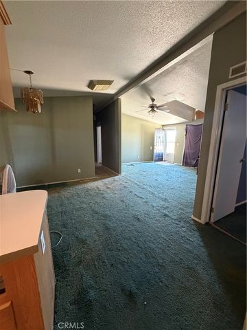 4821 Blue Grass, Phelan, CA 92371