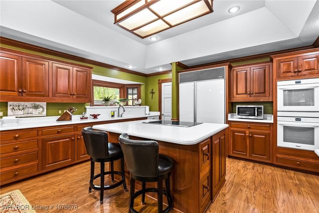 615 Azure Hills Drive, Van Buren, AR 72956
