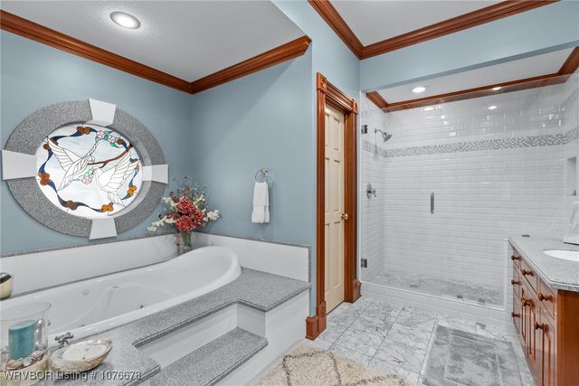 615 Azure Hills Drive, Van Buren, AR 72956