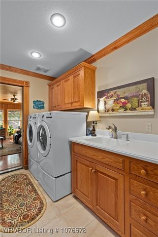 615 Azure Hills Drive, Van Buren, AR 72956