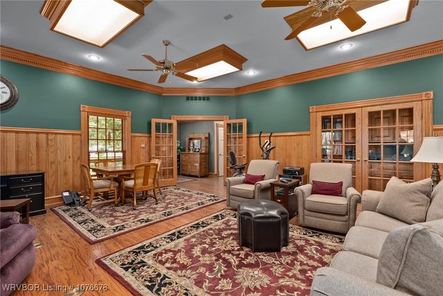 615 Azure Hills Drive, Van Buren, AR 72956