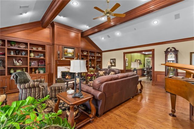 615 Azure Hills Drive, Van Buren, AR 72956