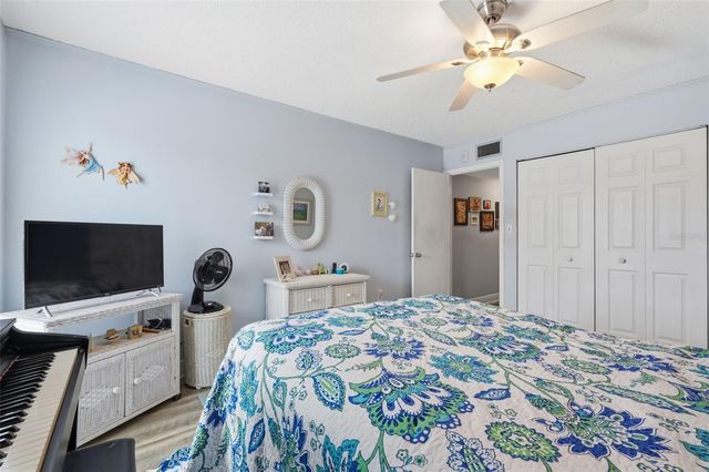 225 COUNTRY CLUB DRIVE C332, Largo, FL 33771