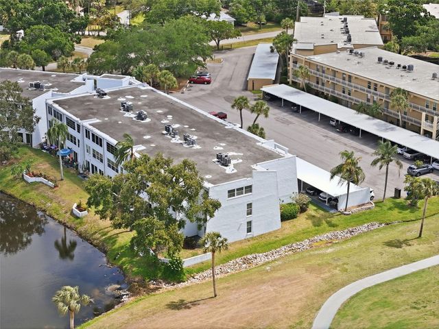 225 COUNTRY CLUB DRIVE C332, Largo, FL 33771