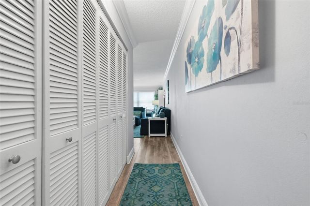225 COUNTRY CLUB DRIVE C332, Largo, FL 33771