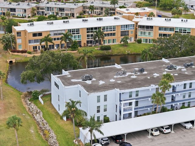 225 COUNTRY CLUB DRIVE C332, Largo, FL 33771