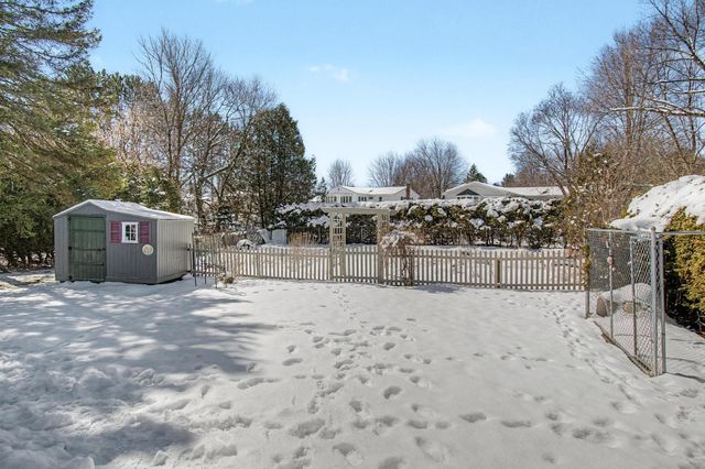 47 Chelsea Road, Essex, VT 05452