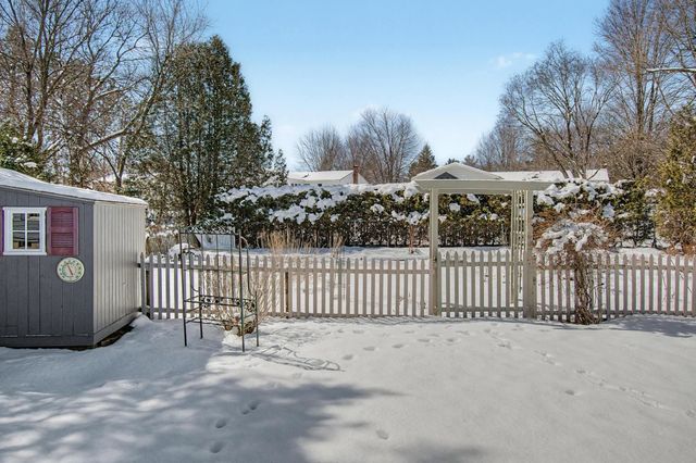 47 Chelsea Road, Essex, VT 05452