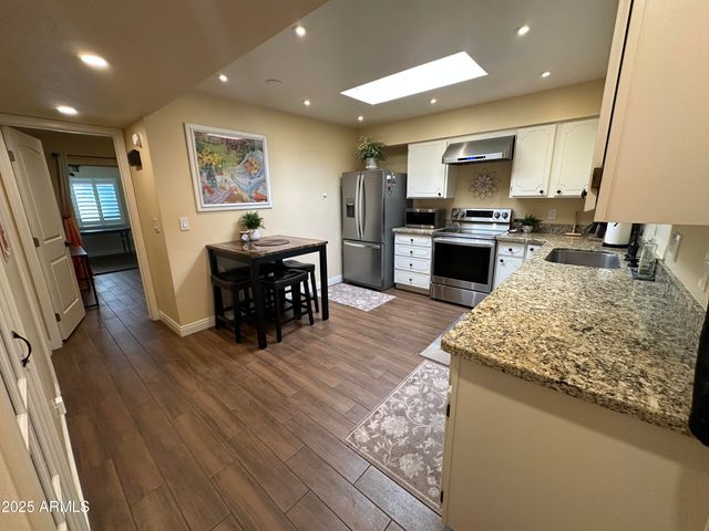 4328 E CAPRI Avenue 180, Mesa, AZ 85206