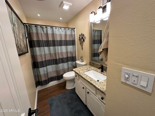 4328 E CAPRI Avenue 180, Mesa, AZ 85206