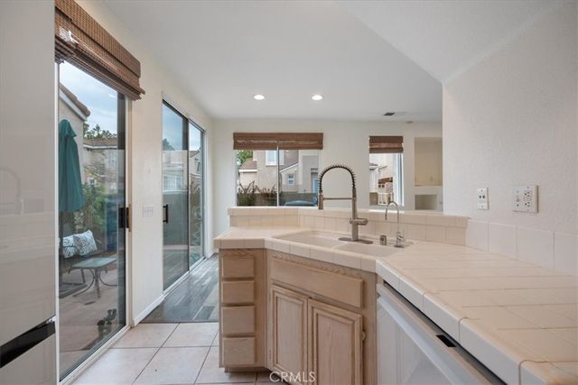 10811 Caminito Arcada, San Diego, CA 92131