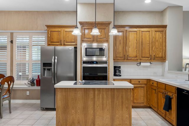 791 George Street, Lantana, TX 76226