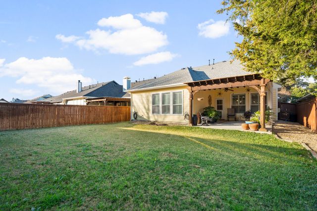 791 George Street, Lantana, TX 76226