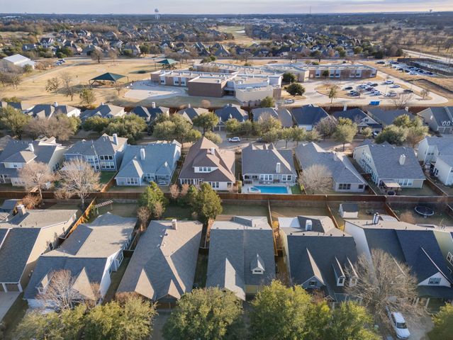 791 George Street, Lantana, TX 76226