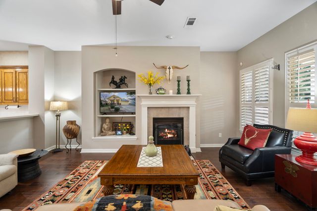 791 George Street, Lantana, TX 76226