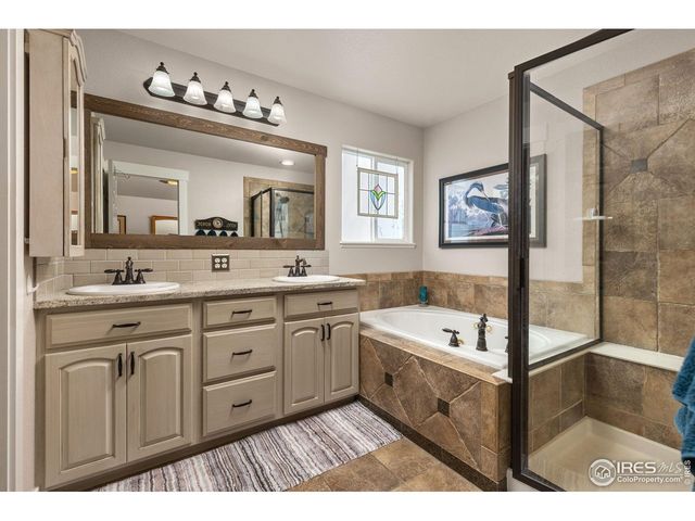 1220 Crabapple Dr, Loveland, CO 80538