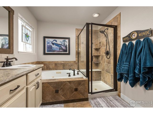 1220 Crabapple Dr, Loveland, CO 80538