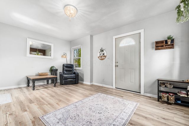 251 Edgevale Road, Columbus, OH 43209