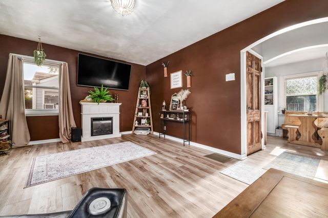 251 Edgevale Road, Columbus, OH 43209