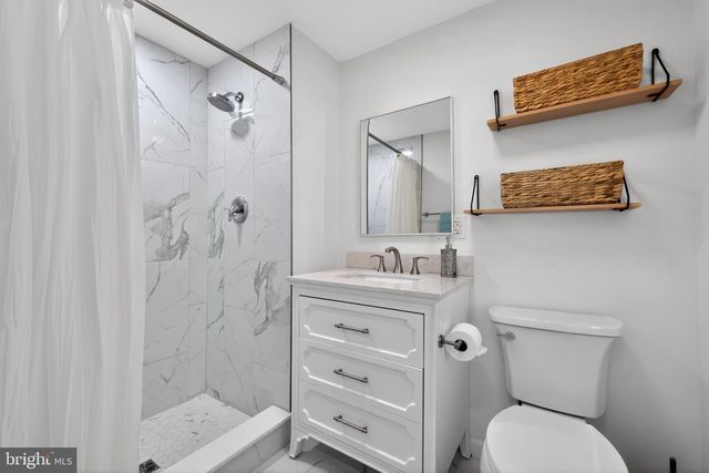 1721 COUNTRY CLUB DR, Cherry Hill, NJ 08003