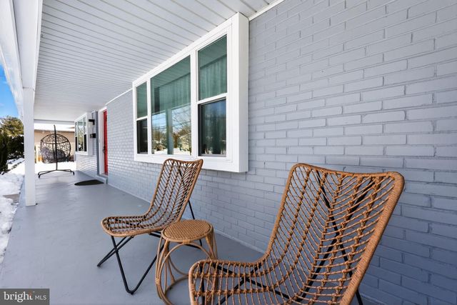 1721 COUNTRY CLUB DR, Cherry Hill, NJ 08003